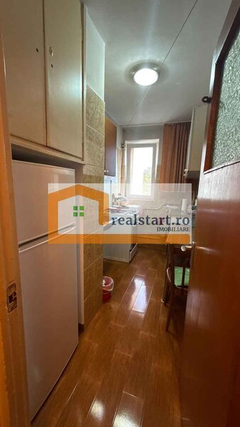 Metrou Romancierilor, bloc anvelopat, instalatii noi, langa Lidl, Plaza Mall